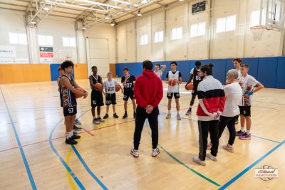 z1a2042-avec-accentuation-bruit