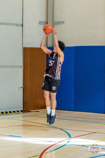 z1a2055-avec-accentuation-bruit