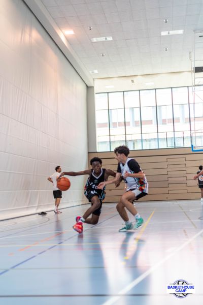 z1a7202-avec-accentuation-bruit