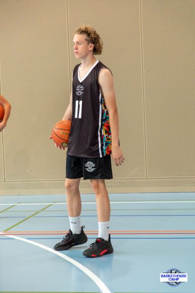 z1a3320-avec-accentuation-bruit