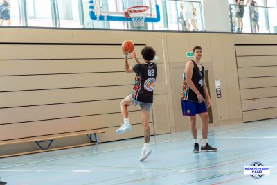 z1a4402-avec-accentuation-bruit