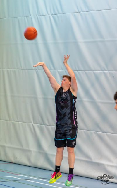 z1a8602-avec-accentuation-bruit