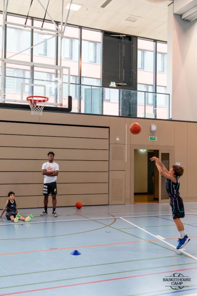 z1a9075-avec-accentuation-bruit