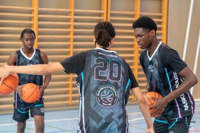 z1a0008-avec-accentuation-bruit