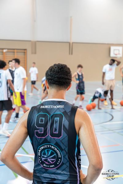 z1a1021-avec-accentuation-bruit