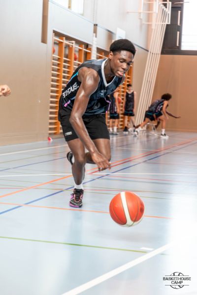 z1a1063-avec-accentuation-bruit