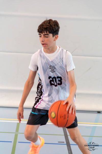 z1a1139-avec-accentuation-bruit