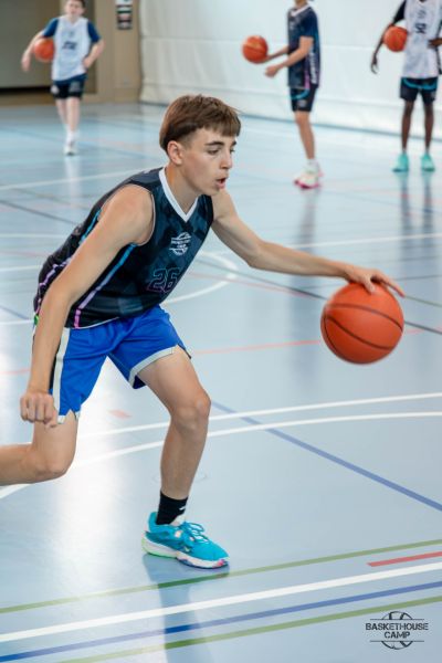 z1a1156-avec-accentuation-bruit