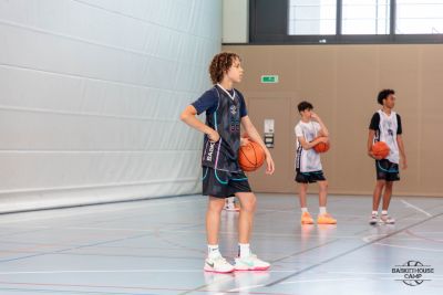 z1a1194-avec-accentuation-bruit