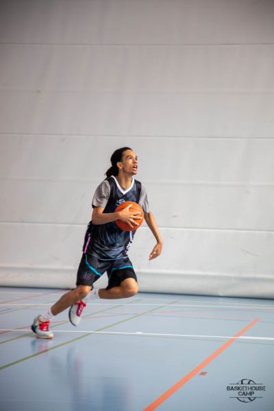 z1a1282-avec-accentuation-bruit