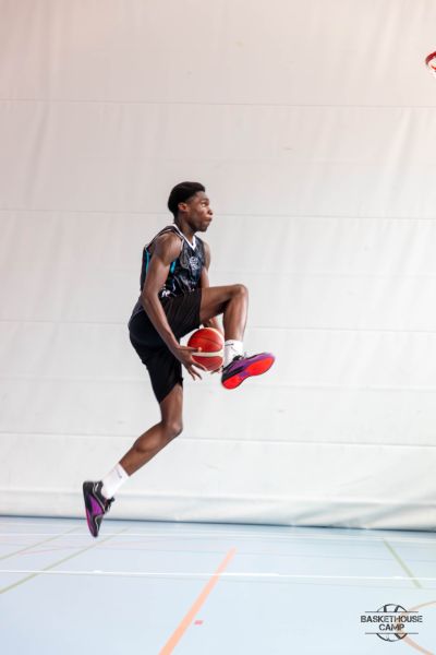 z1a1328-avec-accentuation-bruit