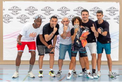 z1a1843-avec-accentuation-bruit